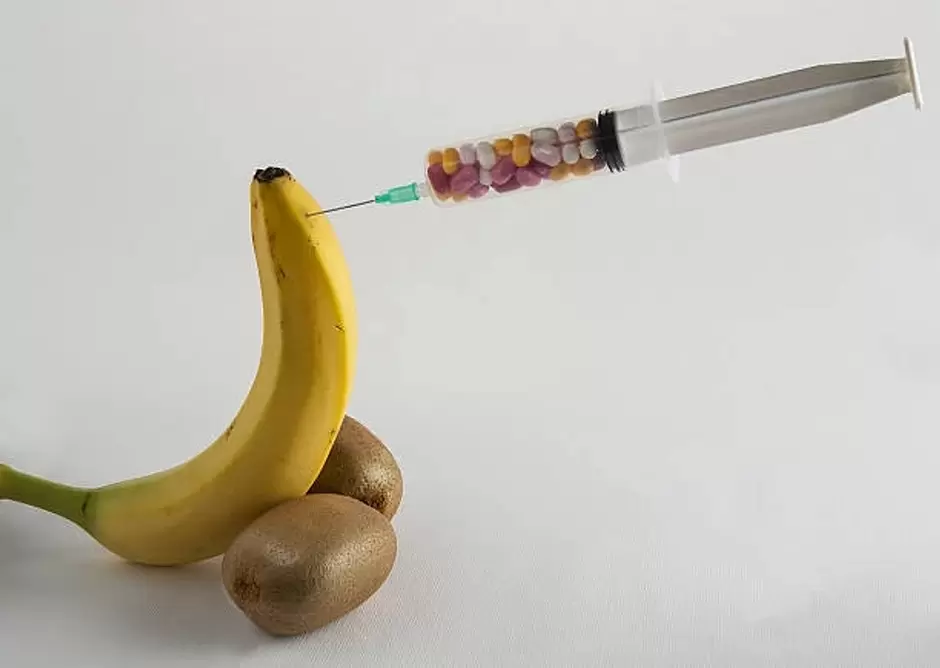 Injectable penis enlargement in the case of bananas